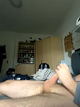 Snapshot of xmilolivex chatting on December 21, 2025, 1:18 pm xmilolivex online show from December 21, 2025, 1:18 pm