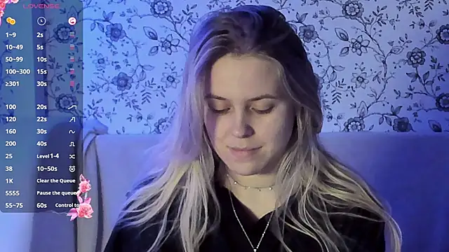 AngelAnty online show from December 14, 2025, 1:16 pm