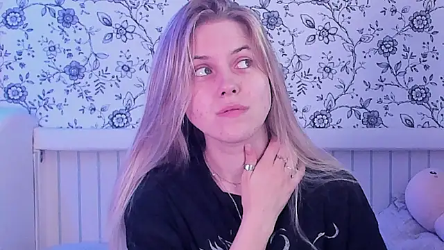 AngelAnty online show from May 20, 2026, 3:07 pm