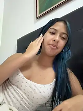 lynn9000 online show from February 19, 2026, 4:19 am