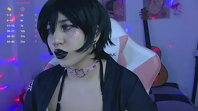 Snapshot of Hachiko_Love chatting on March 7, 2026, 2:41 am Hachiko Love online show from March 7, 2026, 2:41 am