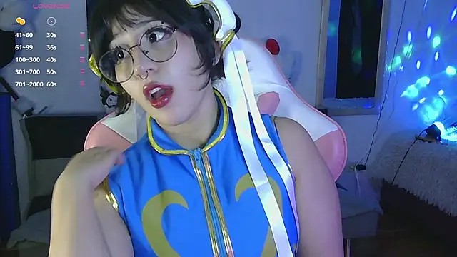 Snapshot of Hachiko_Love chatting on August 6, 2026, 1:18 am Hachiko Love online show from August 6, 2026, 1:18 am