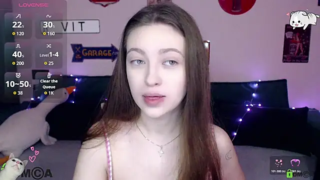 AmourLily online show from December 23, 2025, 8:01 am