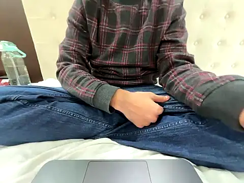 DecentJaat online show from December 17, 2025, 6:47 pm