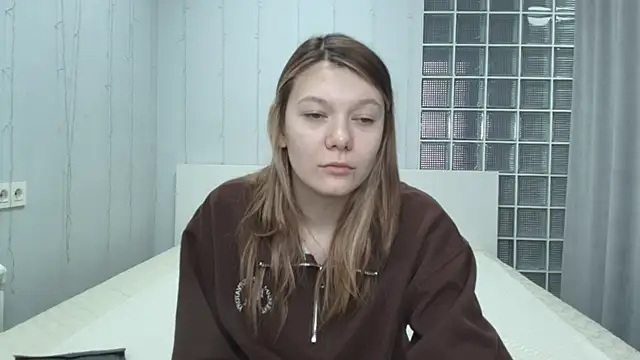 Sunny Sammy online show from April 11, 2026, 1:10 am