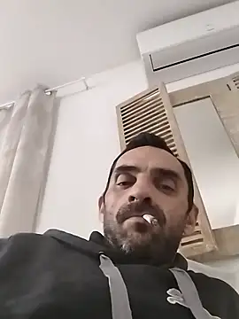 Snapshot of hotmen83 chatting on October 3, 2025, 9:01 pm hotmen83 online show from October 3, 2025, 9:01 pm