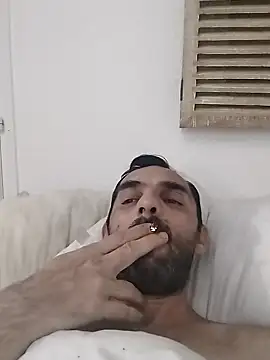 Snapshot of hotmen83 chatting on October 8, 2025, 8:50 pm hotmen83 online show from October 8, 2025, 8:50 pm