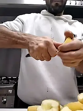 Snapshot of hotmen83 chatting on October 11, 2025, 4:55 am hotmen83 online show from October 11, 2025, 4:55 am