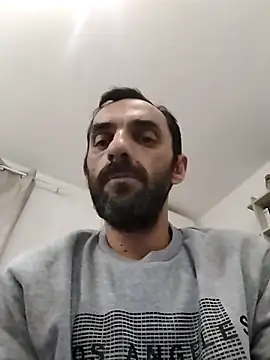 Snapshot of hotmen83 chatting on October 24, 2025, 9:00 pm hotmen83 online show from October 24, 2025, 9:00 pm