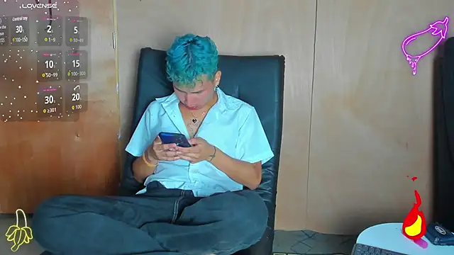 spicy adonhis online show from October 12, 2025, 10:58 am