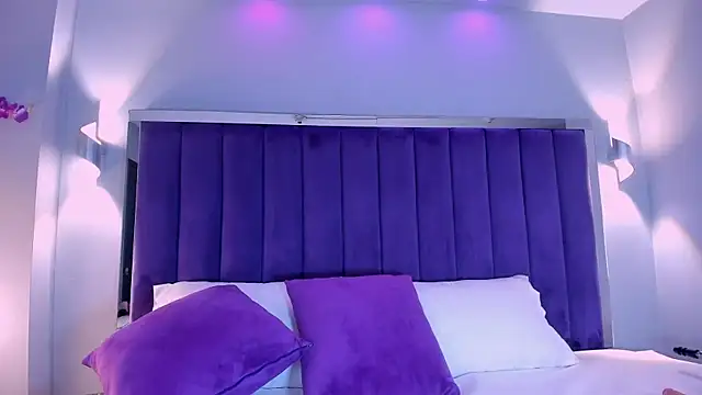 Snapshot of mia_everly chatting on March 3, 2026, 12:50 am mia everly online show from March 3, 2026, 12:50 am