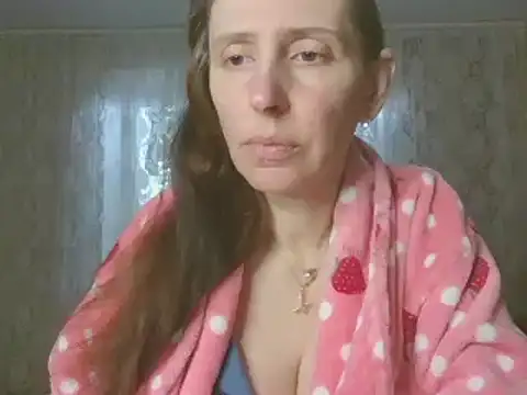 Snapshot of CandiCole chatting on February 8, 2026, 7:45 am CandiCole online show from February 8, 2026, 7:45 am