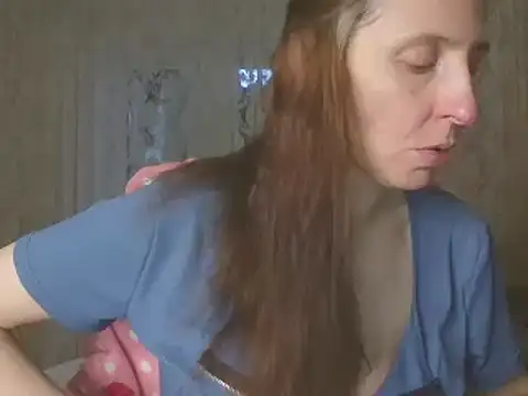 Snapshot of CandiCole chatting on February 20, 2026, 4:42 am CandiCole online show from February 20, 2026, 4:42 am