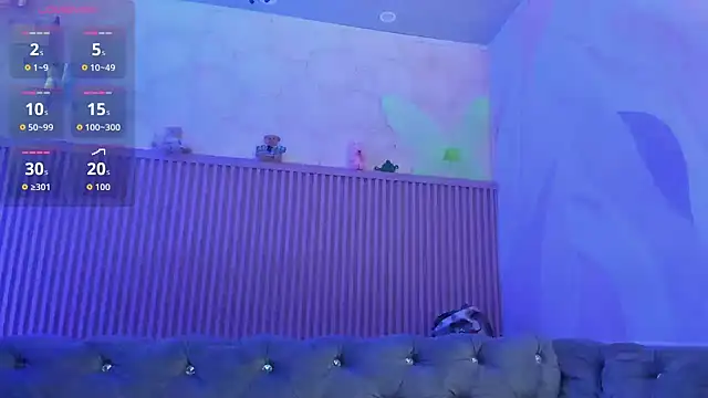 HollyHill  online show from October 24, 2025, 7:54 pm