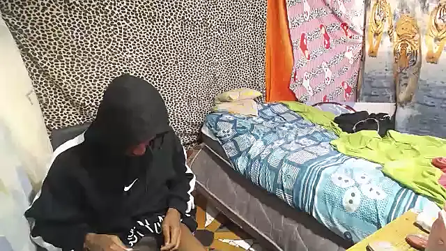 Snapshot of mike_ross11 chatting on October 22, 2025, 3:12 pm mike ross11 online show from October 22, 2025, 3:12 pm