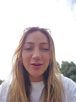 Ninabigtitied online show from July 22, 2026, 1:47 pm