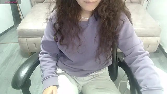 Velvet Moon V online show from March 10, 2026, 7:41 pm