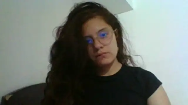 Velvet Moon V online show from April 7, 2026, 10:31 pm