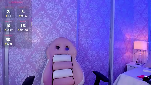 Lhea Foxx online show from October 14, 2025, 2:23 am