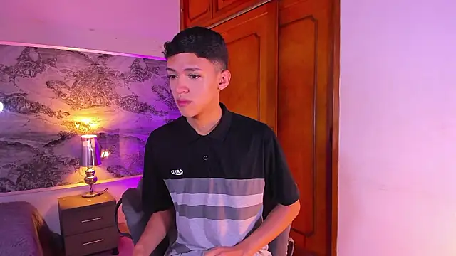 Snapshot of BILLY_JAMEES chatting on February 21, 2026, 12:28 pm BILLY JAMEES online show from February 21, 2026, 12:28 pm