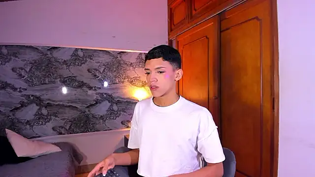 Snapshot of BILLY_JAMEES chatting on February 23, 2026, 2:03 pm BILLY JAMEES online show from February 23, 2026, 2:03 pm