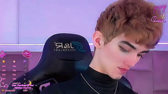 Baby FenixTS online show from March 9, 2026, 11:47 am