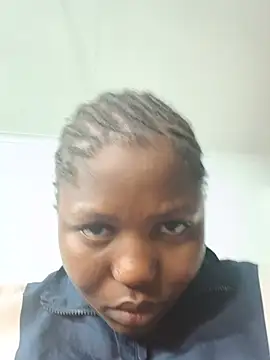 SweetHoney21  online show from July 12, 2026, 5:26 pm