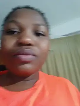 SweetHoney21  online show from July 18, 2026, 5:33 am