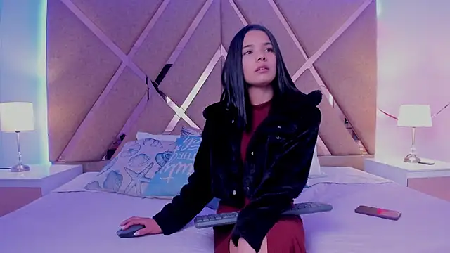 BelhaLawuo online show from February 5, 2026, 8:13 pm