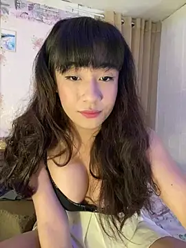 Snapshot of Kimberly-Ferarren chatting on June 13, 2026, 4:27 pm Kimberly-Ferarren online show from June 13, 2026, 4:27 pm