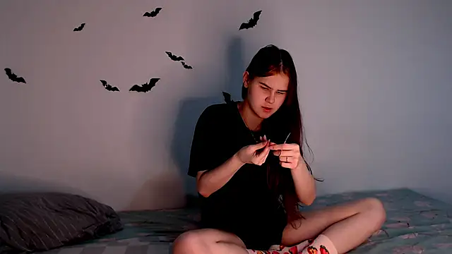 Snapshot of litle_owl chatting on October 23, 2025, 3:33 pm litle owl online show from October 23, 2025, 3:33 pm