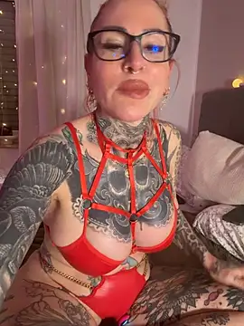 CatCoxx online show from March 13, 2026, 7:20 pm