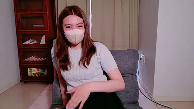 Fuwa chan online show from May 27, 2026, 7:05 am