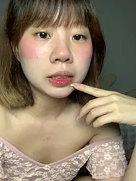 zhaomosheng125216 online show from July 9, 2026, 4:44 pm