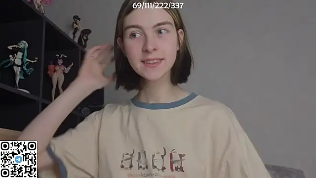 Snapshot of bertamimi chatting on November 11, 2025, 6:41 pm bertamimi online show from November 11, 2025, 6:41 pm