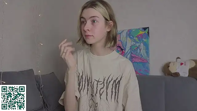 Snapshot of bertamimi chatting on February 5, 2026, 5:28 pm bertamimi online show from February 5, 2026, 5:28 pm