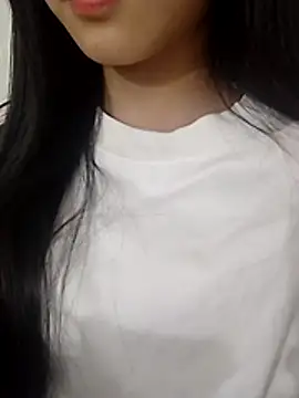 Snapshot of Desi_sara chatting on February 7, 2026, 2:43 pm Desi sara online show from February 7, 2026, 2:43 pm