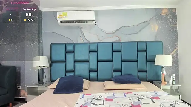 Snapshot of lady_kiinky chatting on October 3, 2025, 6:49 pm lady kiinky online show from October 3, 2025, 6:49 pm