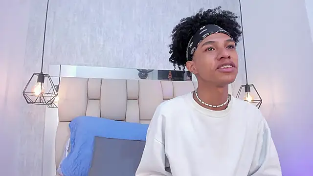 Johan gz  online show from October 8, 2025, 11:52 am