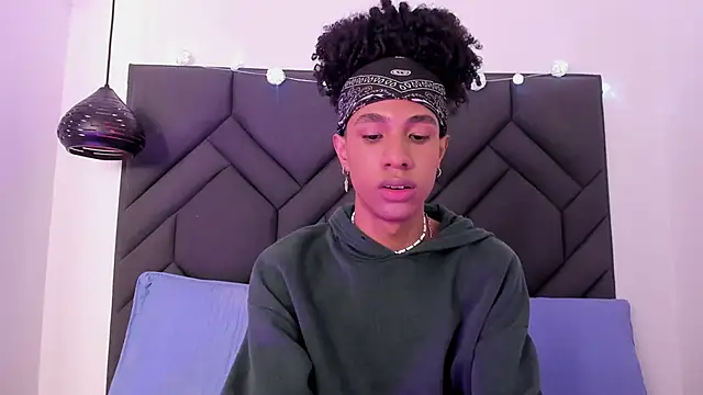 Johan gz  online show from December 3, 2025, 5:22 pm