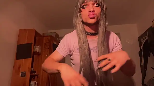 emilydee666 online show from September 28, 2025, 9:53 pm