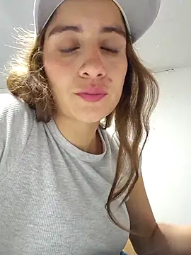 aytanna torrez online show from October 27, 2025, 3:05 pm