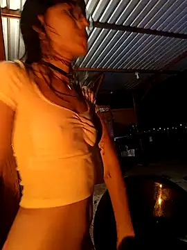 Snapshot of Mikasa-Ackerman chatting on October 3, 2025, 3:25 am Mikasa-Ackerman online show from October 3, 2025, 3:25 am