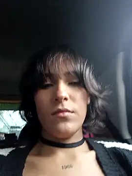 Snapshot of Mikasa-Ackerman chatting on December 19, 2025, 10:17 pm Mikasa-Ackerman online show from December 19, 2025, 10:17 pm