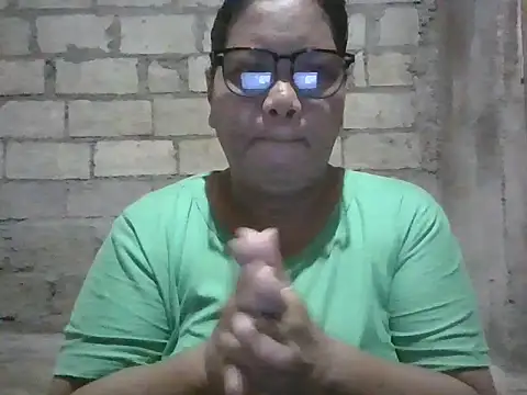 Snapshot of xxbernxxx chatting on September 12, 2025, 8:47 am xxbernxxx online show from September 12, 2025, 8:47 am