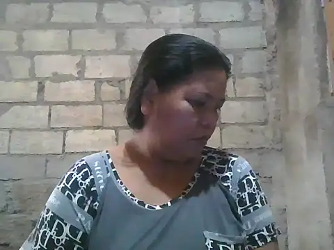 Snapshot of xxbernxxx chatting on September 27, 2025, 6:18 am xxbernxxx online show from September 27, 2025, 6:18 am