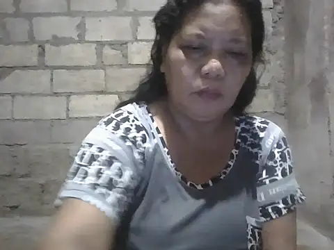 Snapshot of xxbernxxx chatting on October 10, 2025, 8:19 pm xxbernxxx online show from October 10, 2025, 8:19 pm