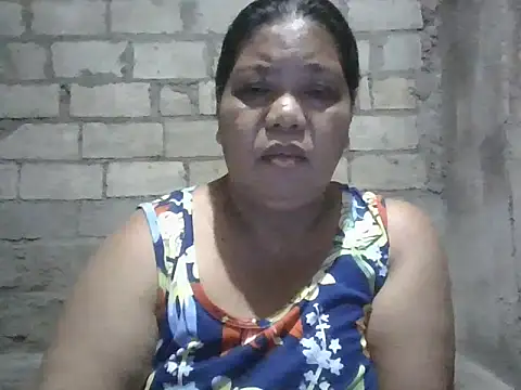 Snapshot of xxbernxxx chatting on October 16, 2025, 10:16 am xxbernxxx online show from October 16, 2025, 10:16 am