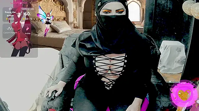 SultanaLayla online show from September 18, 2025, 7:38 pm