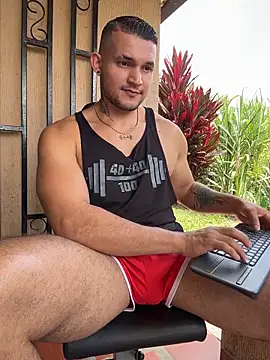 Marco Vega online show from November 21, 2025, 5:22 pm